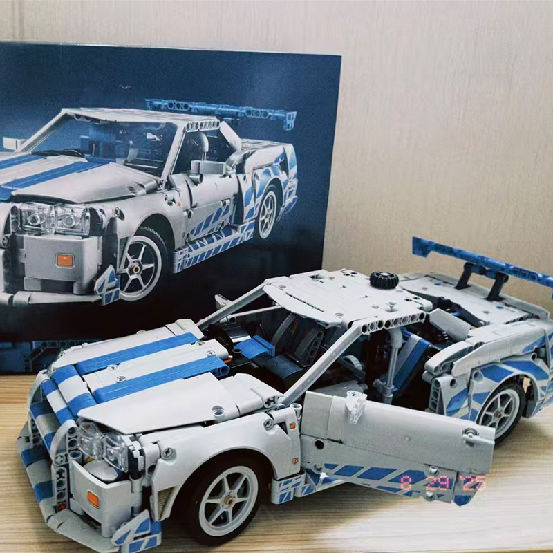 Launch Detailed Replica Nissan - Event Launch Party recension och pris