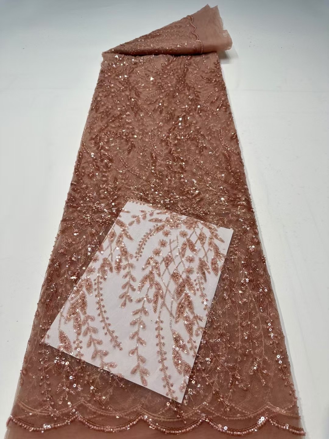 French Lace Fabrics 2026 High  - Glitter Tablecloth recension och pris