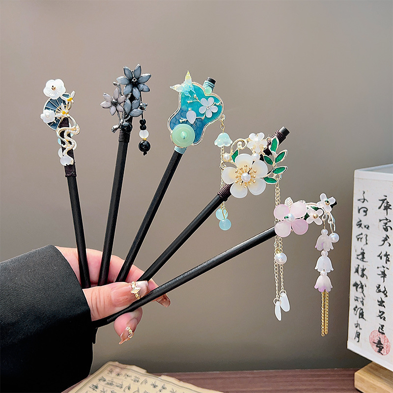 Classic Tassel Hair Stick Blac - Event Suppliers recension och pris